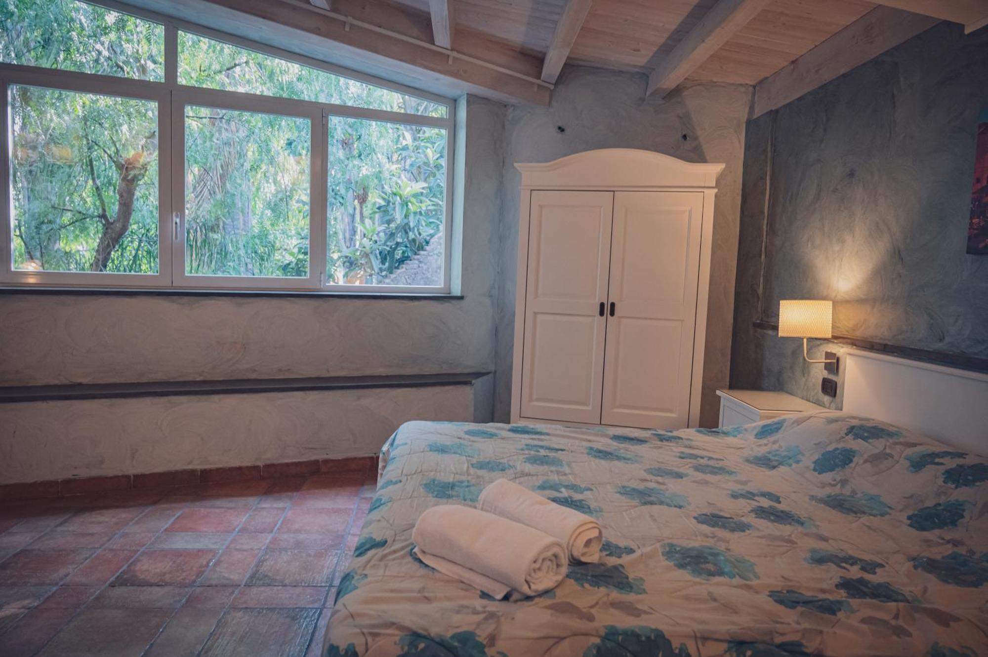 Hotel Capomulini 3 Stelle Acireale Extérieur photo