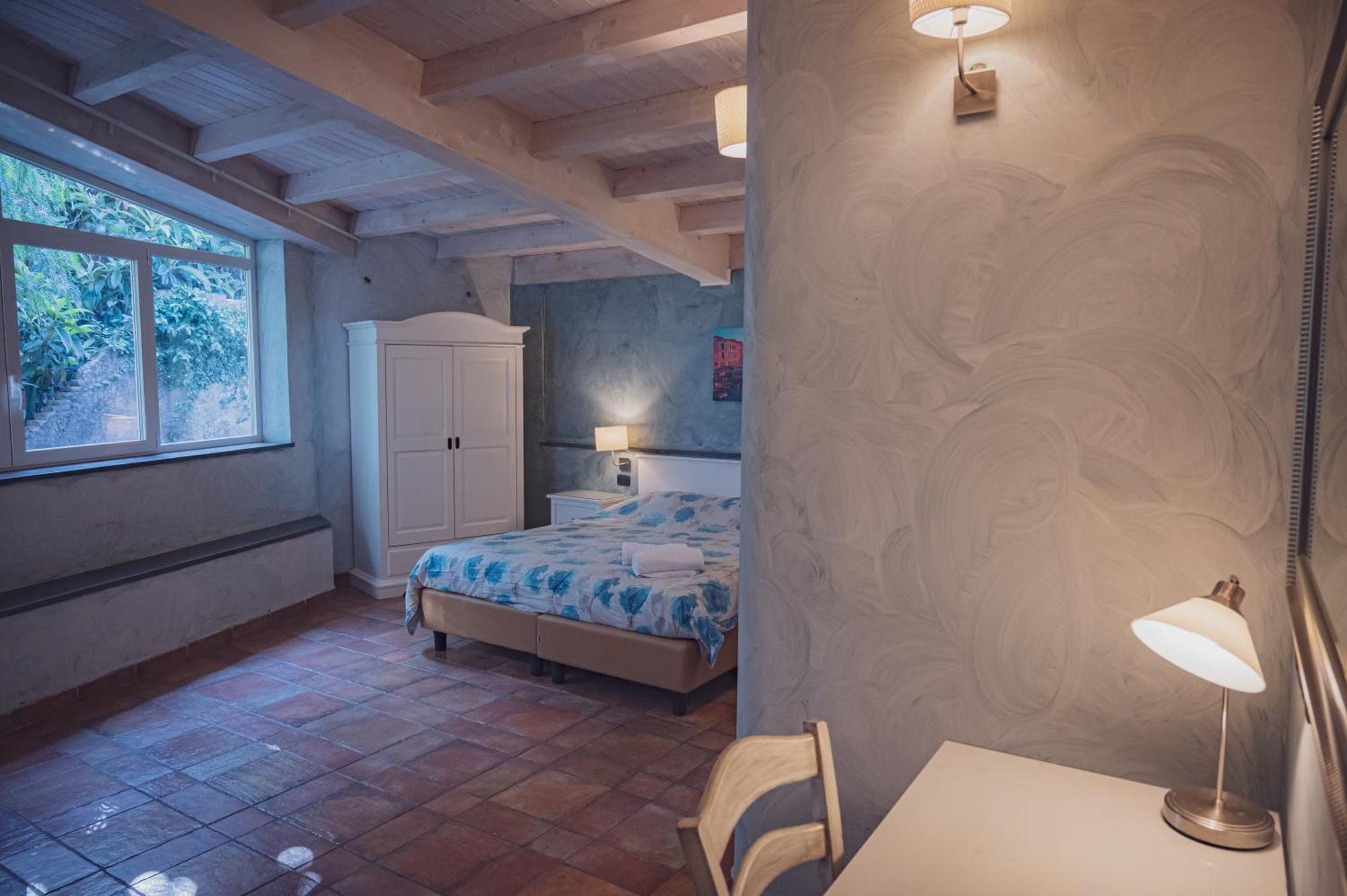 Hotel Capomulini 3 Stelle Acireale Extérieur photo